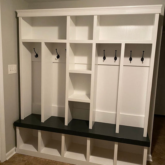 Proudly American Style - 5 Cubby mud Locker